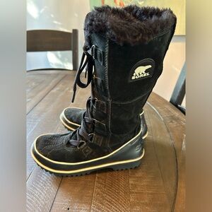 Sorel  Winter Lace Up Suede  Boots